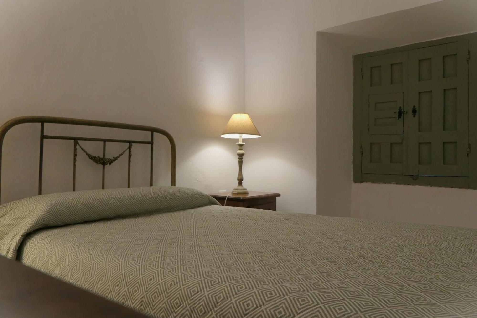 Apartamentos Altozano Trujillo Eksteriør billede